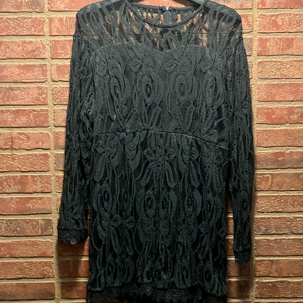 3/$20. Very Cute Lace Romper XL/1X